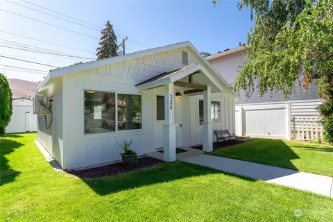 Other - 324 E Nixon Ave, Chelan, WA 98816 photo 1 of 4