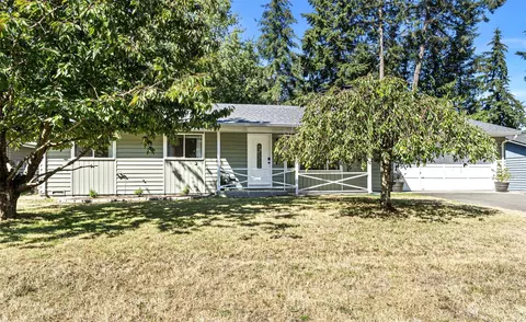 3860 Briarwood Dr SE, Port Orchard, WA 98366