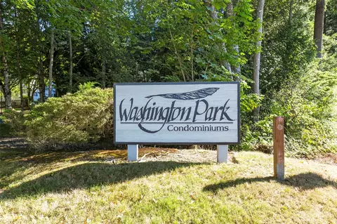 1800 NE John Carlson Rd #A101, Bremerton, WA 98311