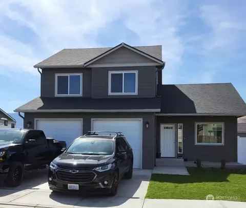 1350 Jean St SE, East Wenatchee, WA 98802