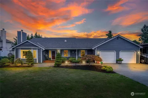 827 22nd St SW, Puyallup, WA 98371
