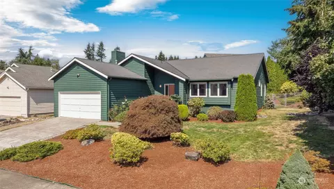5405 169th Pl SW, Lynnwood, WA 98037