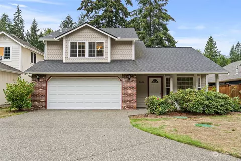 7026 46th Ln SE, Lacey, WA 98503