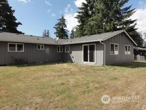 17021 Spanaway Ln E, Spanaway, WA 98387 photo 12