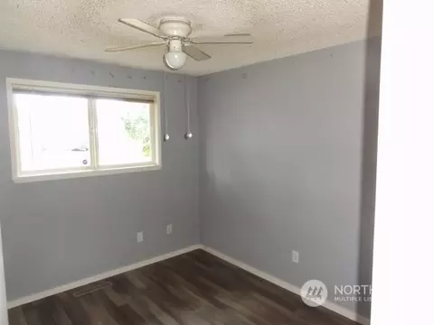 17021 Spanaway Ln E, Spanaway, WA 98387 photo 6