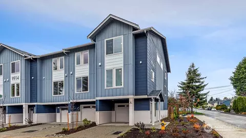 9914 18th Ave W #A, Everett, WA 98204