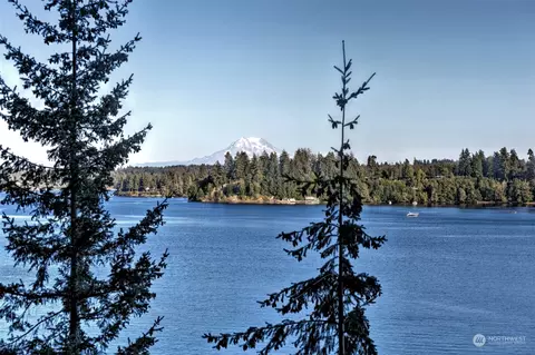 111 E Dana Dr, Shelton, WA 98584