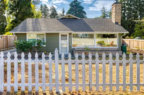 16019 19th Ave SW, Burien, WA 98166