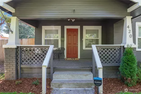 Exterior - 420 16th Ave, Longview, WA 98632 photo 2 of 5