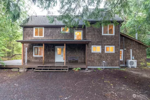 6125 Young Rd NW, Olympia, WA 98502