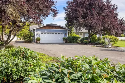 590 Dunlap Ave, Sequim, WA 98382