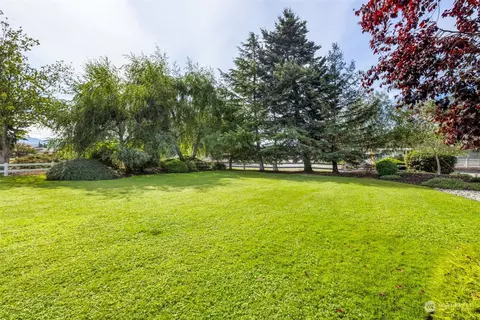 590 Dunlap Ave, Sequim, WA 98382 photo 3