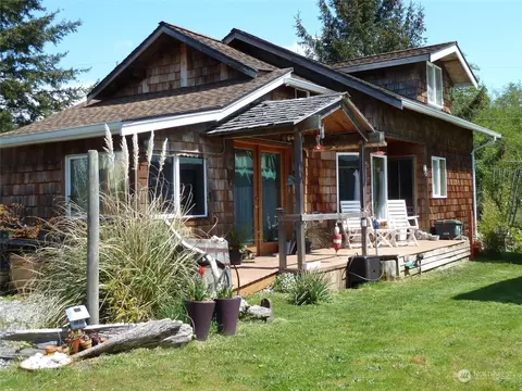 3977 Legoe Bay Rd, Lummi Island, WA 98262