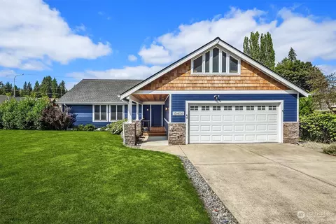 15406 NE 59th Way, Redmond, WA 98052
