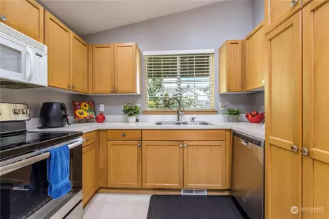 3718 231st St E, Spanaway, WA 98387 photo 9