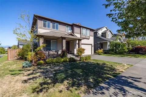 740 Crested Butte Blvd, Mount Vernon, WA 98273