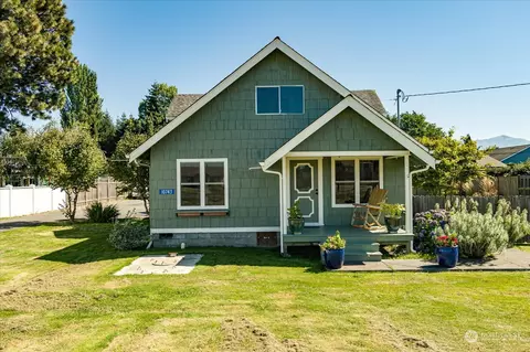 10743 Gardner Rd, Burlington, WA 98233