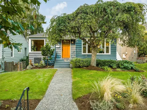 8037 12th Ave NE, Seattle, WA 98115