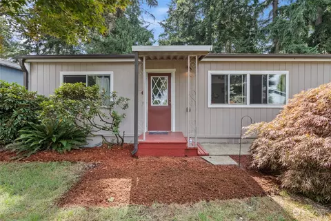 9818 191st St E, Puyallup, WA 98375