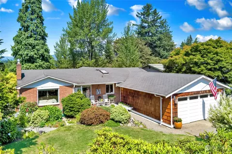 1101 E 5th St, Arlington, WA 98223