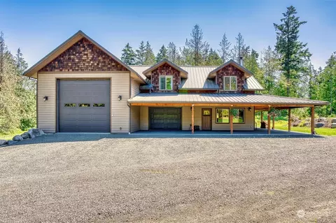 399 Streamside Dr, Sequim, WA 98382