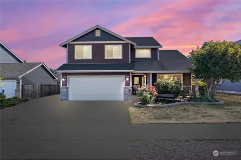 8412 203rd Street Ct E, Spanaway, WA 98387