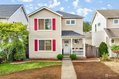 1919 Braget St, Dupont, WA 98327