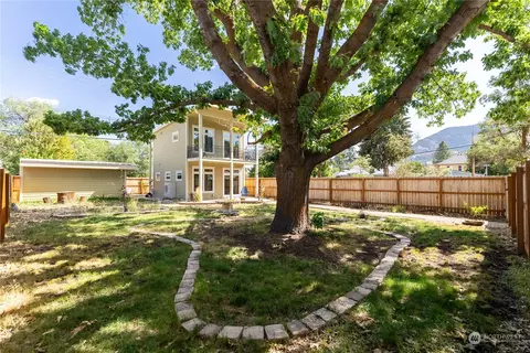214 S Glover St, Twisp, WA 98856 photo 7