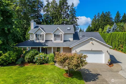18818 27th Ave E, Tacoma, WA 98445