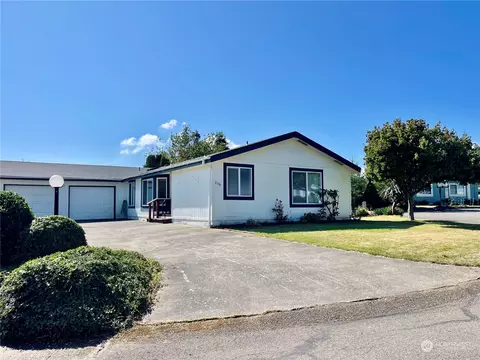 2194 Victoria Ave, Port Townsend, WA 98368