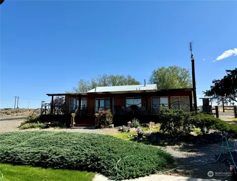 34938 NE Pinto Ridge Rd, Coulee City, WA 99115