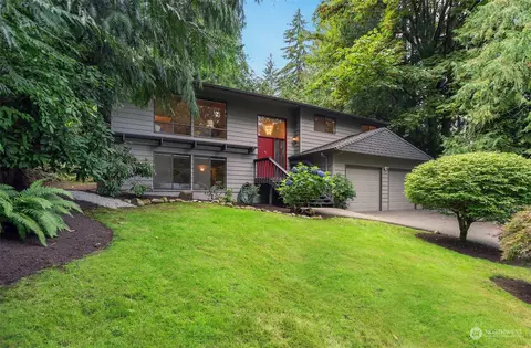 1590 Wildwood Blvd SW, Issaquah, WA 98027