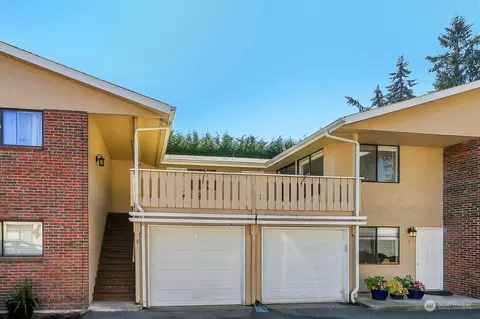 20632 76th Ave W #8, Edmonds, WA 98026