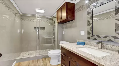 Bath - 320 Bowlin Ave NE, Orting, WA 98360 photo 4 of 4