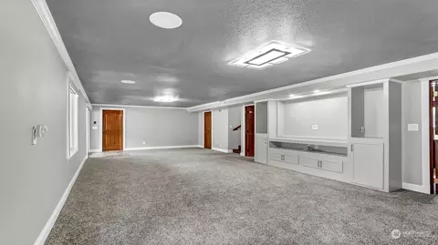Living - 320 Bowlin Ave NE, Orting, WA 98360 photo 3 of 3