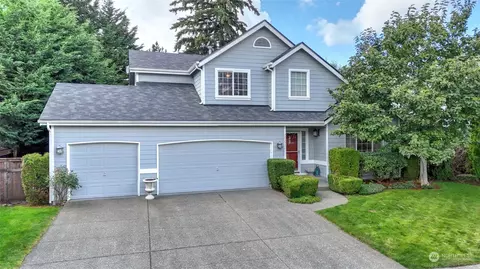 23921 232nd Pl SE, Maple Valley, WA 98038