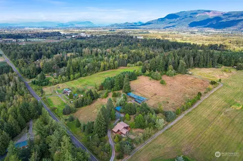 6366 Mission Rd, Everson, WA 98247