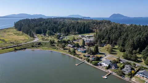 11586 Scott Rd, Bow, WA 98232 photo 3