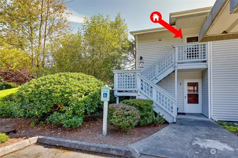 23 Grant St #A-3, Port Townsend, WA 98368