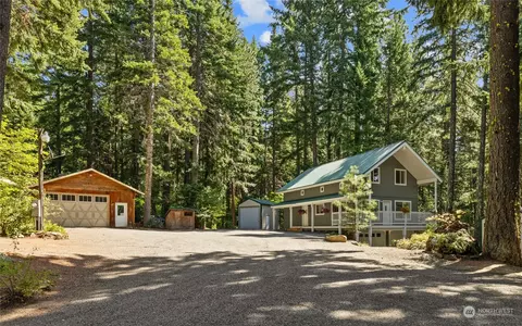 30 Crawford Ln, Ronald, WA 98940