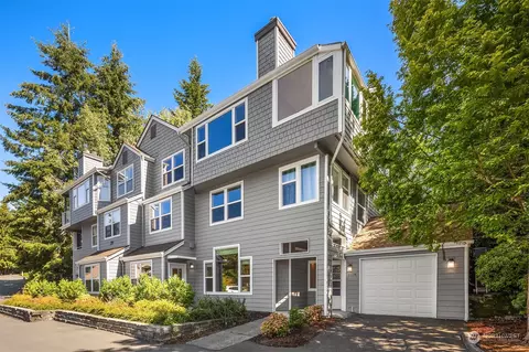 4128 221st Pl SE # 1075, Issaquah, WA 98029