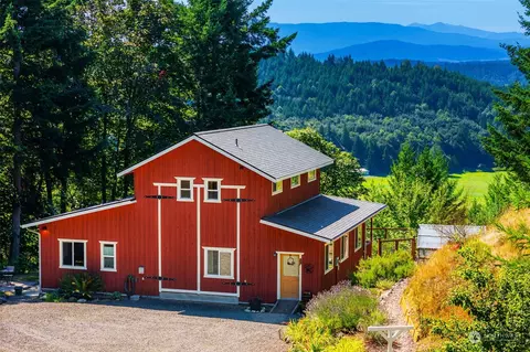 702 Sugar Hill Rd, Chimacum, WA 98325