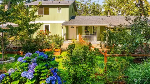 6613 SE 160th St, Olalla, WA 98359