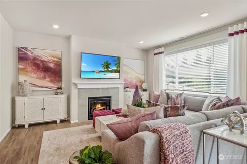 Living - 203 179th St SE #4, Bothell, WA 98021 photo 1 of 1