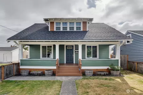1104 S Pacific Ave, Kelso, WA 98626