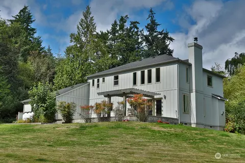 1788 Scenic Ave, Freeland, WA 98249