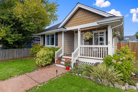 5653 S I St, Tacoma, WA 98408