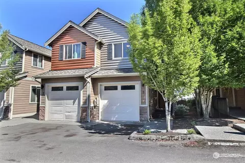 14819 35th Ave W #3, Lynnwood, WA 98087