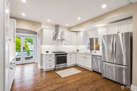 Kitchen - 206 29th Ave E, Seattle, WA 98112 photo 2 of 2