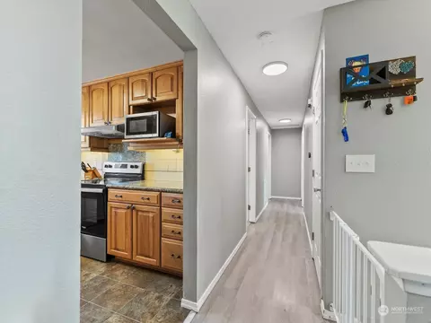 10811 38th Dr SE, Everett, WA 98208 photo 12